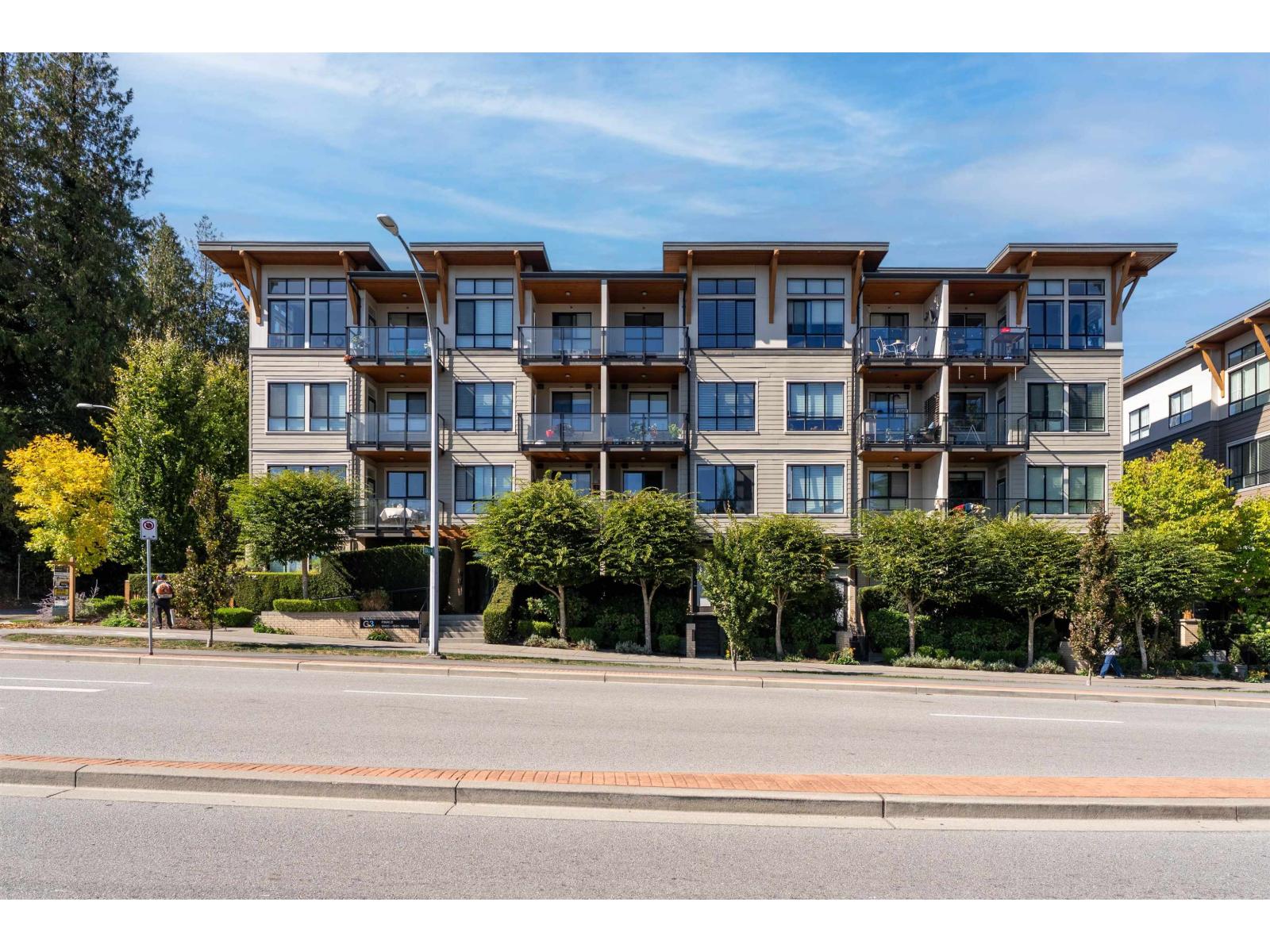 401 10455 154 Street Property Photo 5