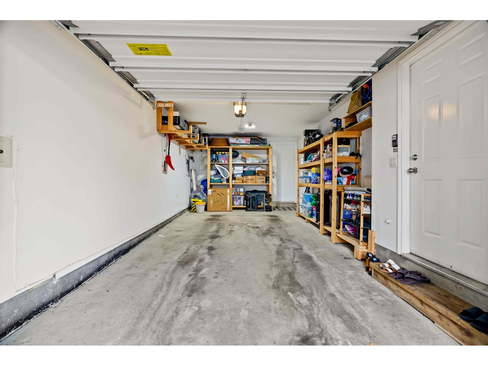 22 8717 159 Street Property Photo 8