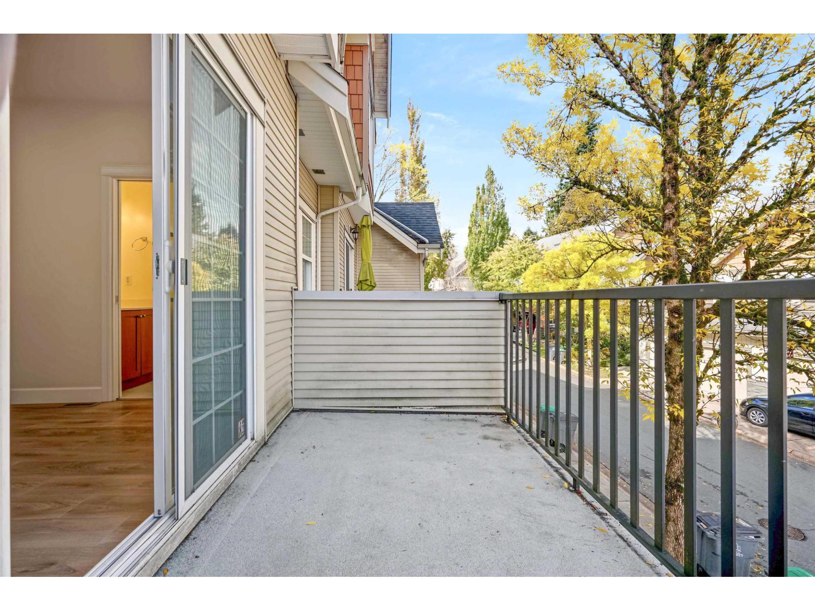 22 8717 159 Street Property Photo 20
