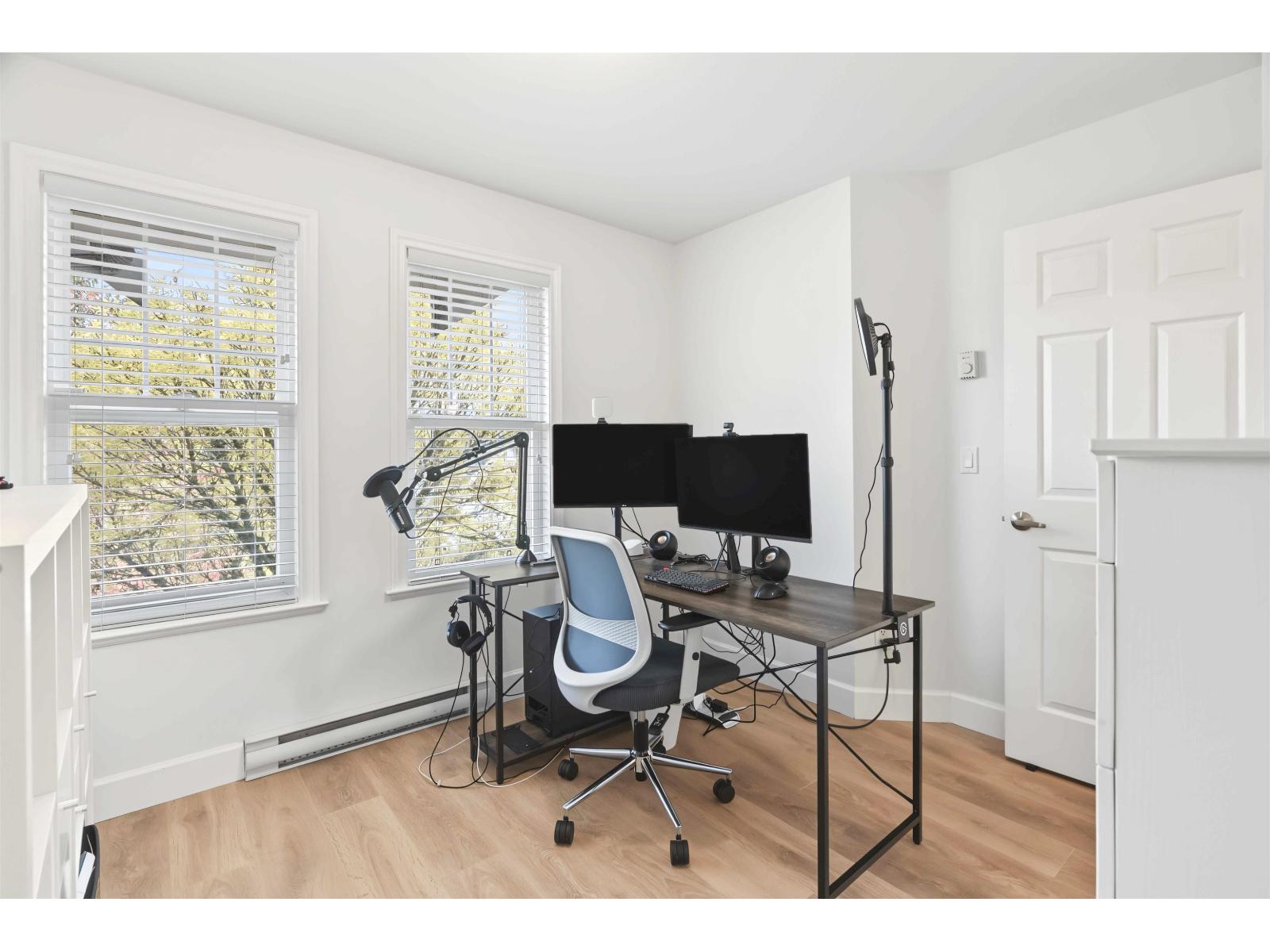 22 8717 159 Street Property Photo 27
