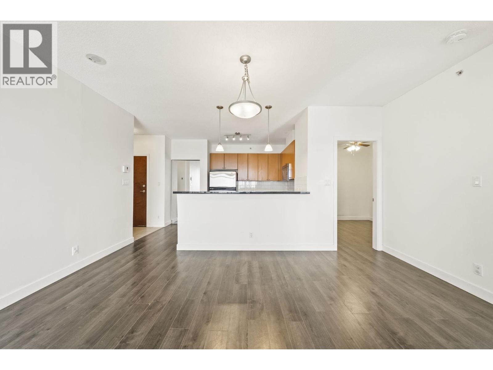 2101 4132 Halifax Street Property Photo 13