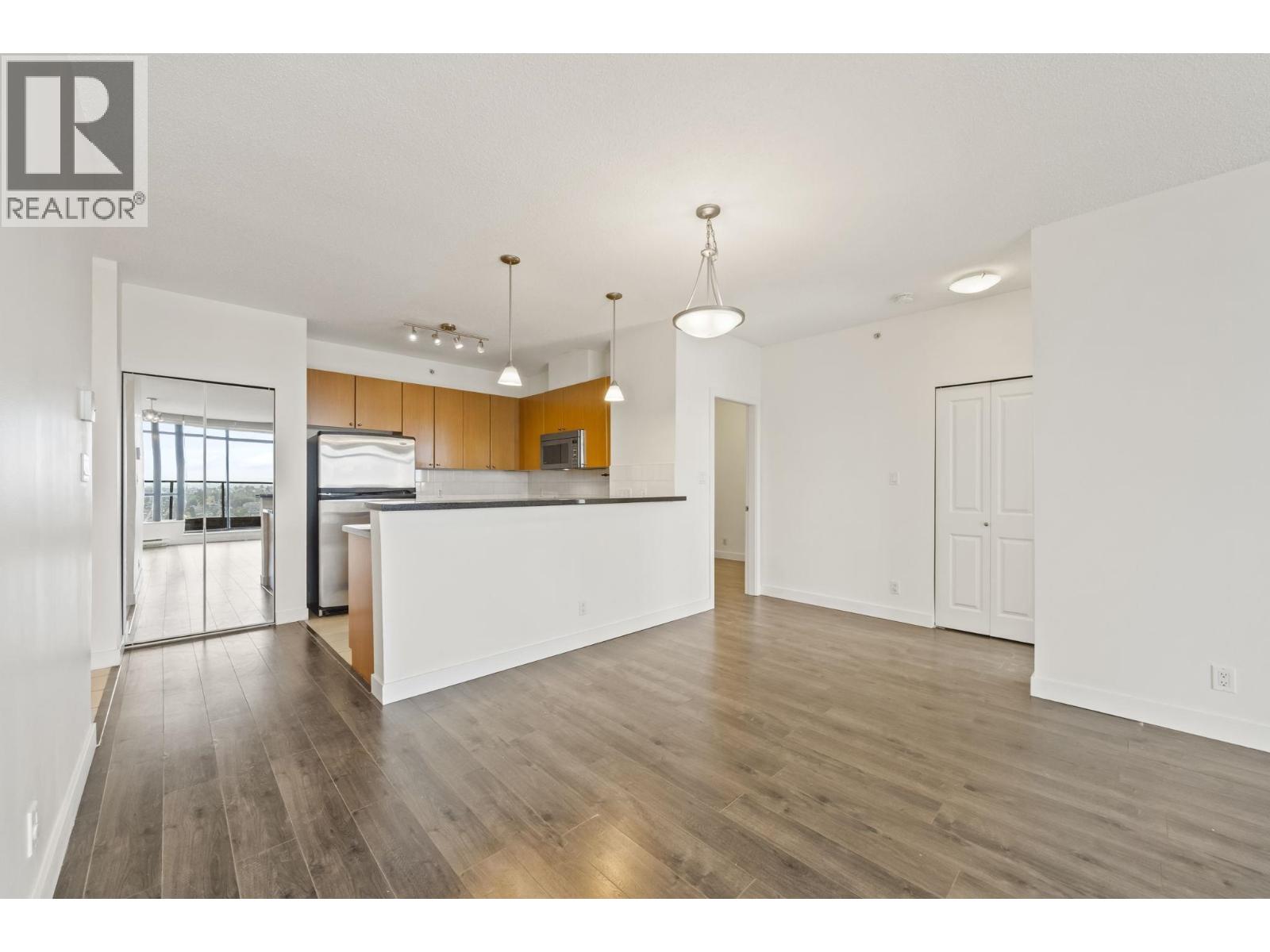 2101 4132 Halifax Street Property Photo 14