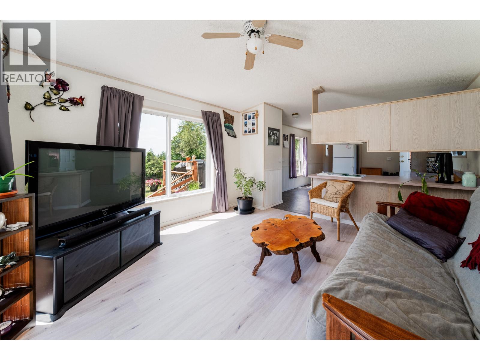 28555 104 Avenue Property Photo 18