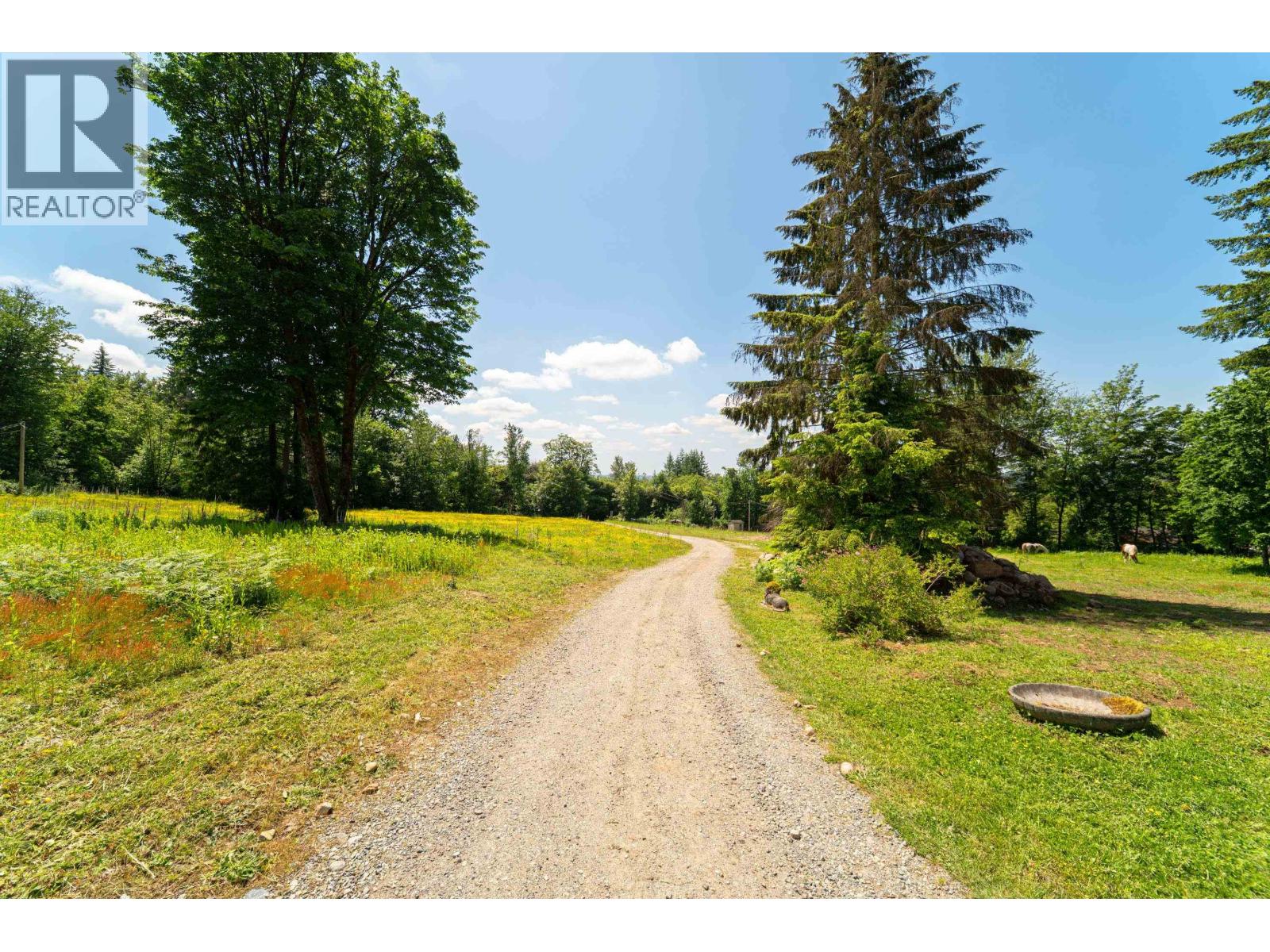 28555 104 Avenue Property Photo 23