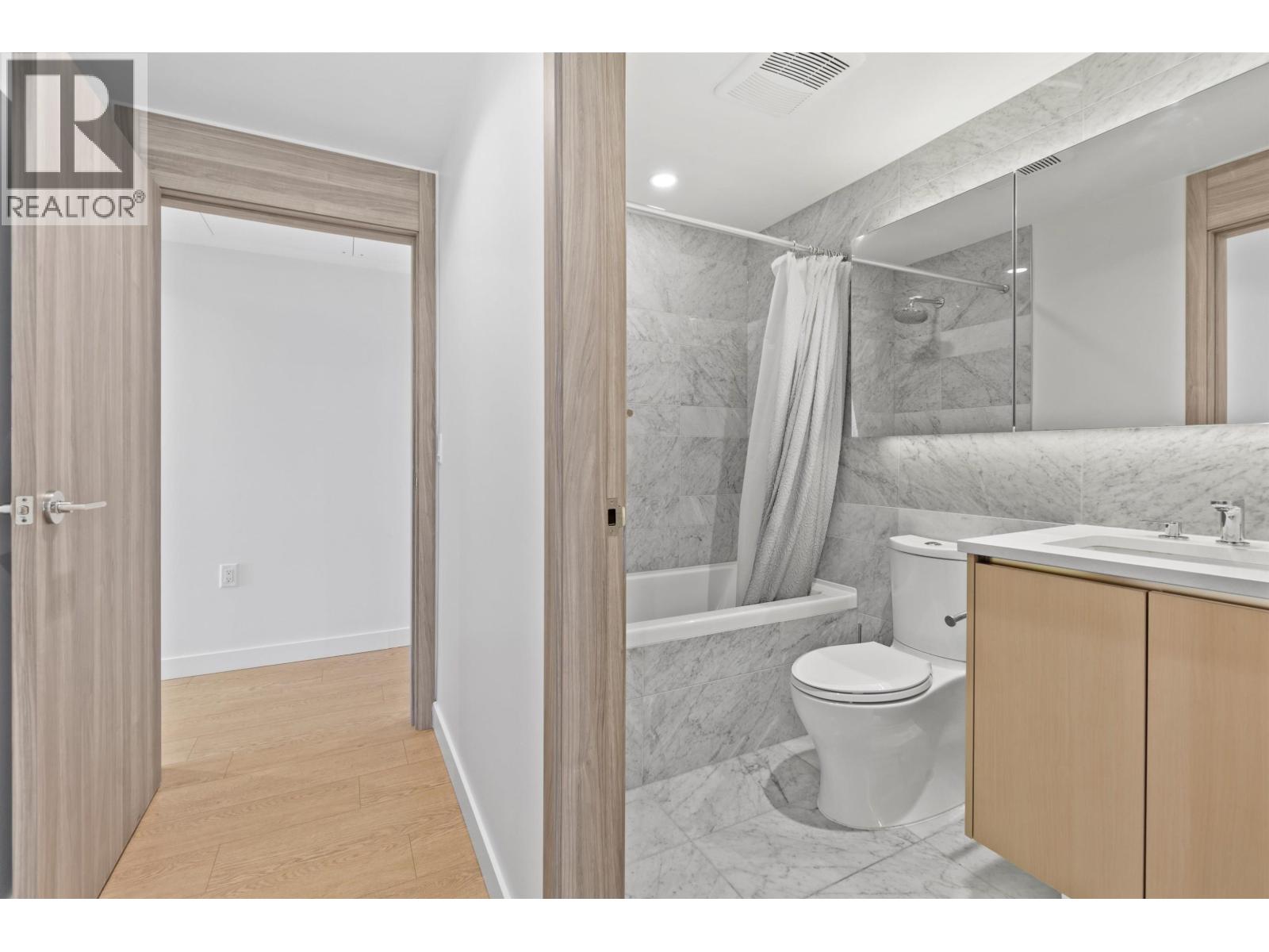 684 87 Nelson Street Property Photo 12