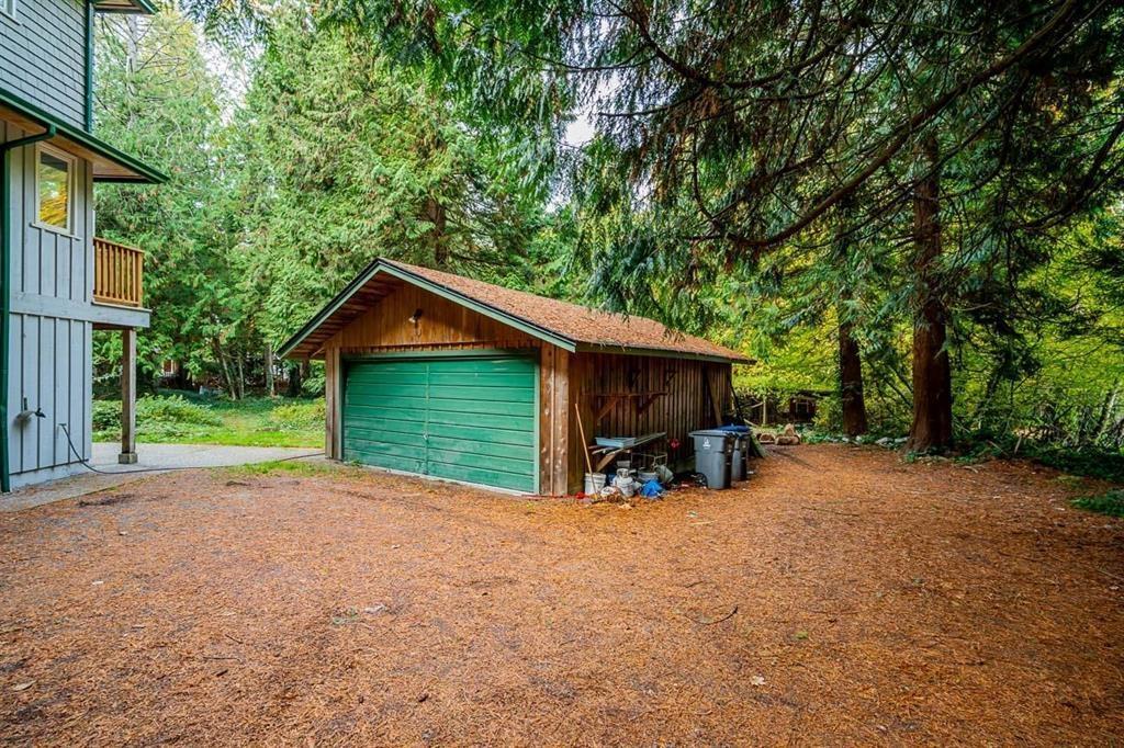 13127 28 Avenue Property Photo 9