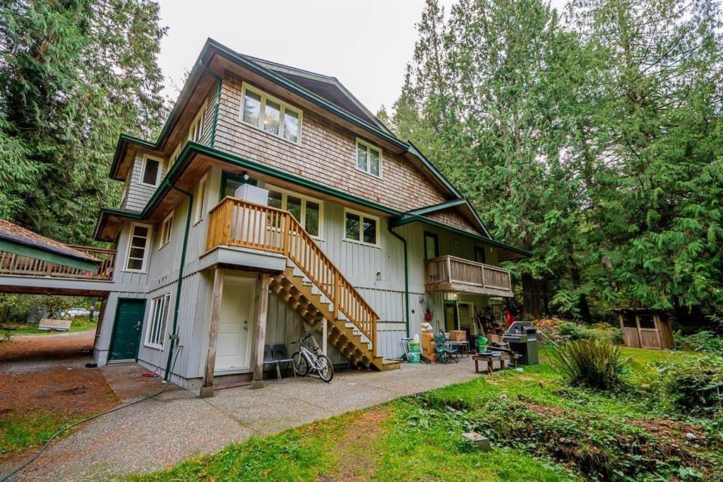 13127 28 Avenue Property Photo 11