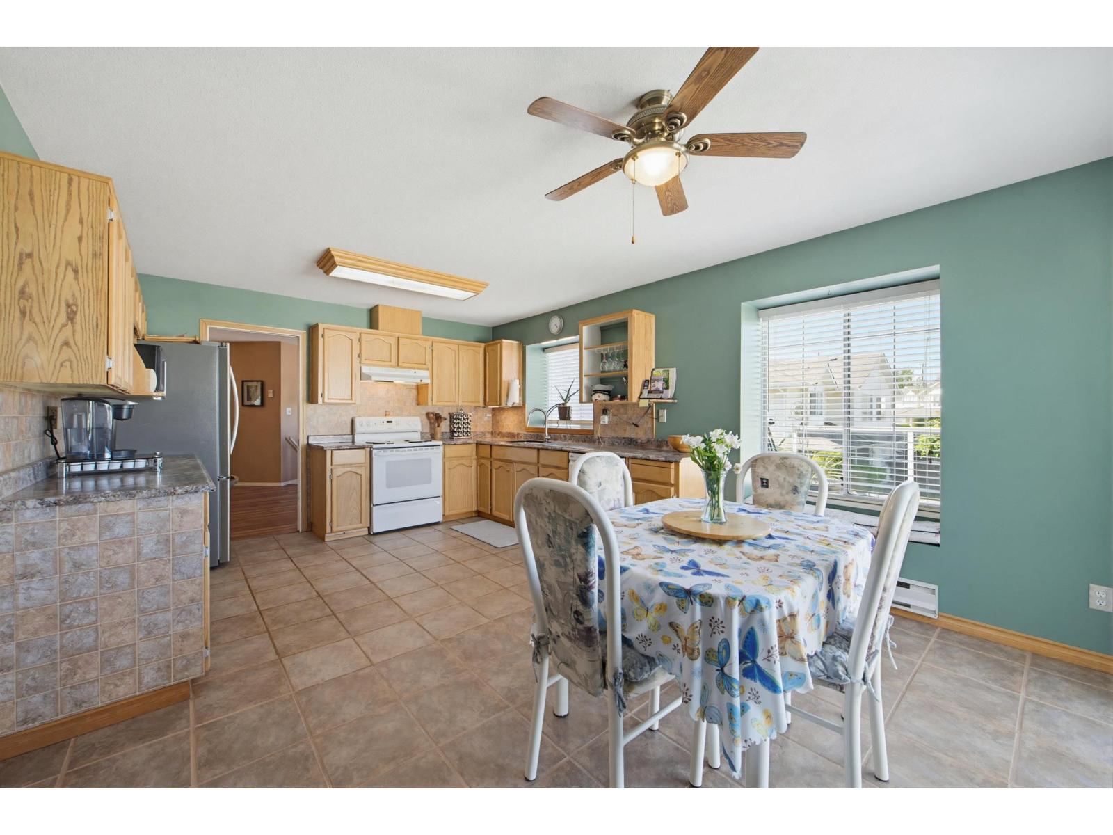 38 31255 Upper Maclure Road Property Photo 12