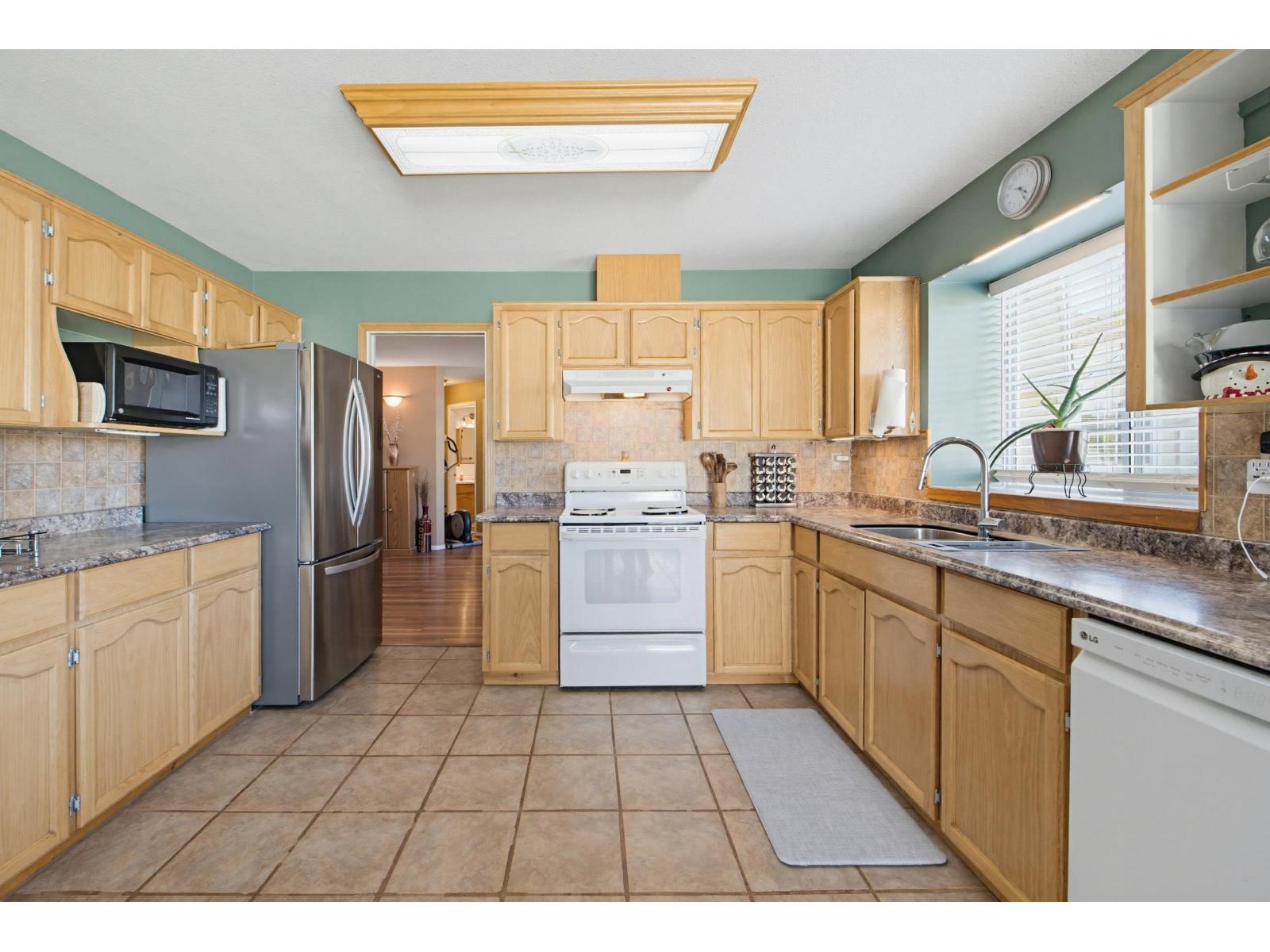 38 31255 Upper Maclure Road Property Photo 17