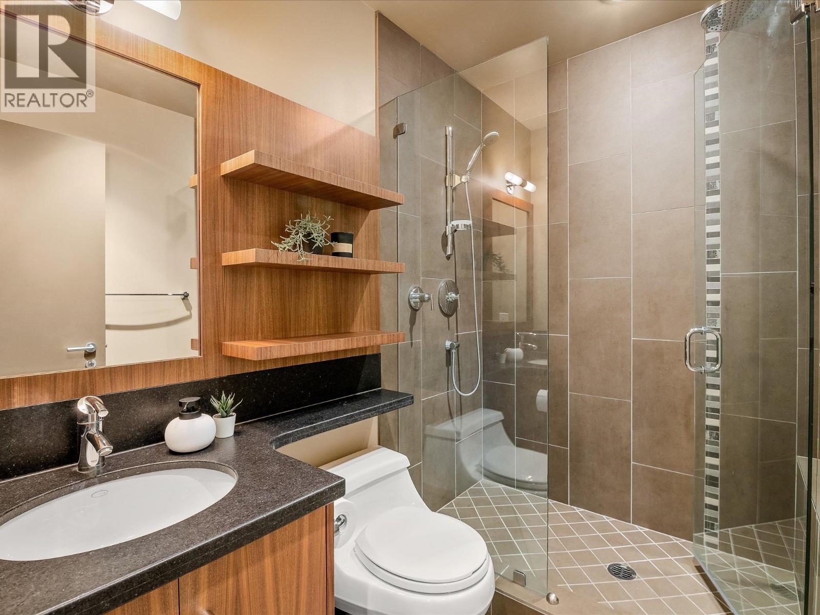 36 6125 Eagle Drive Property Photo 4