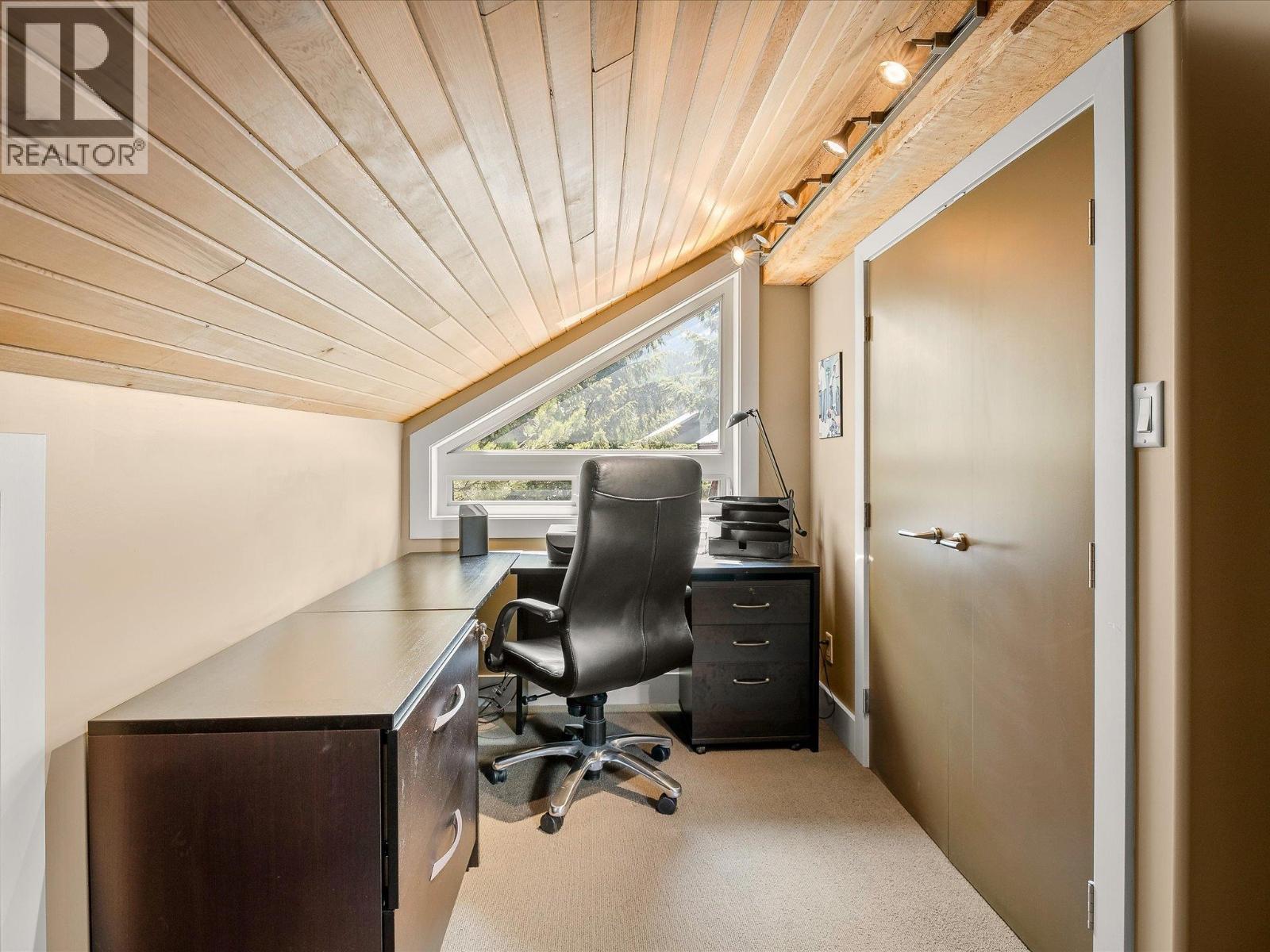 36 6125 Eagle Drive Property Photo 19