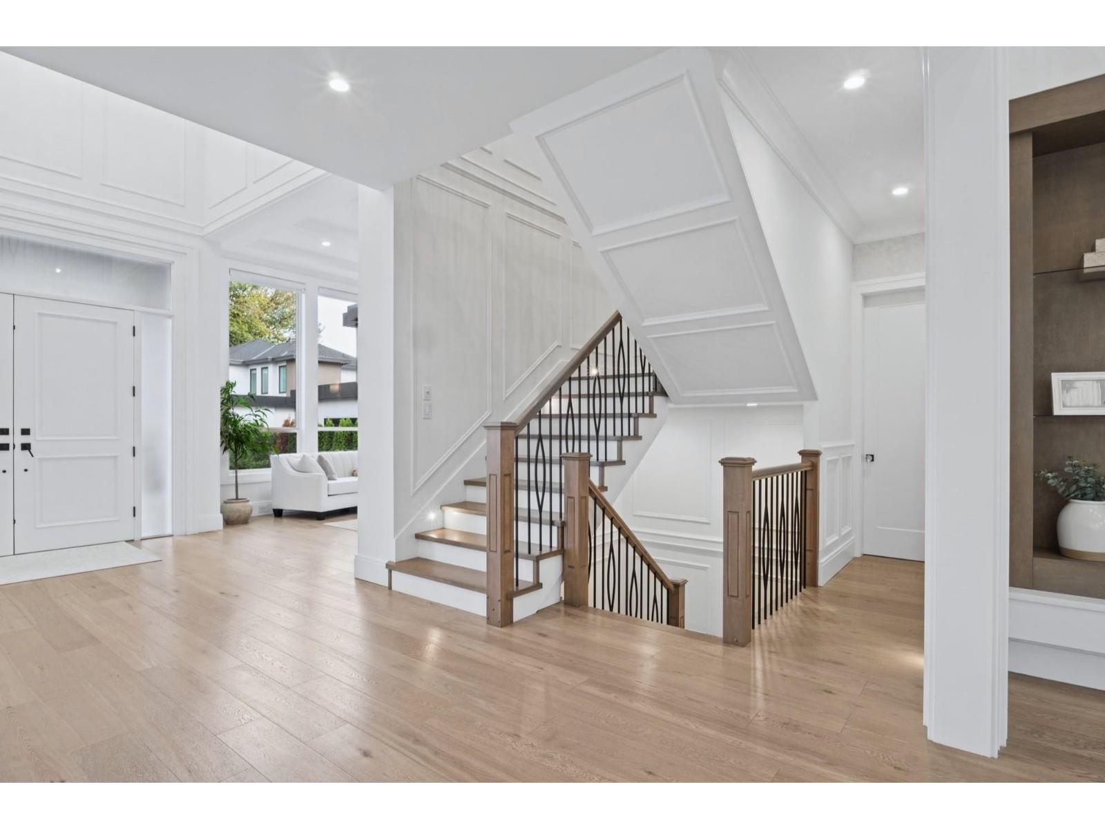 6135 152a Street Property Photo 13