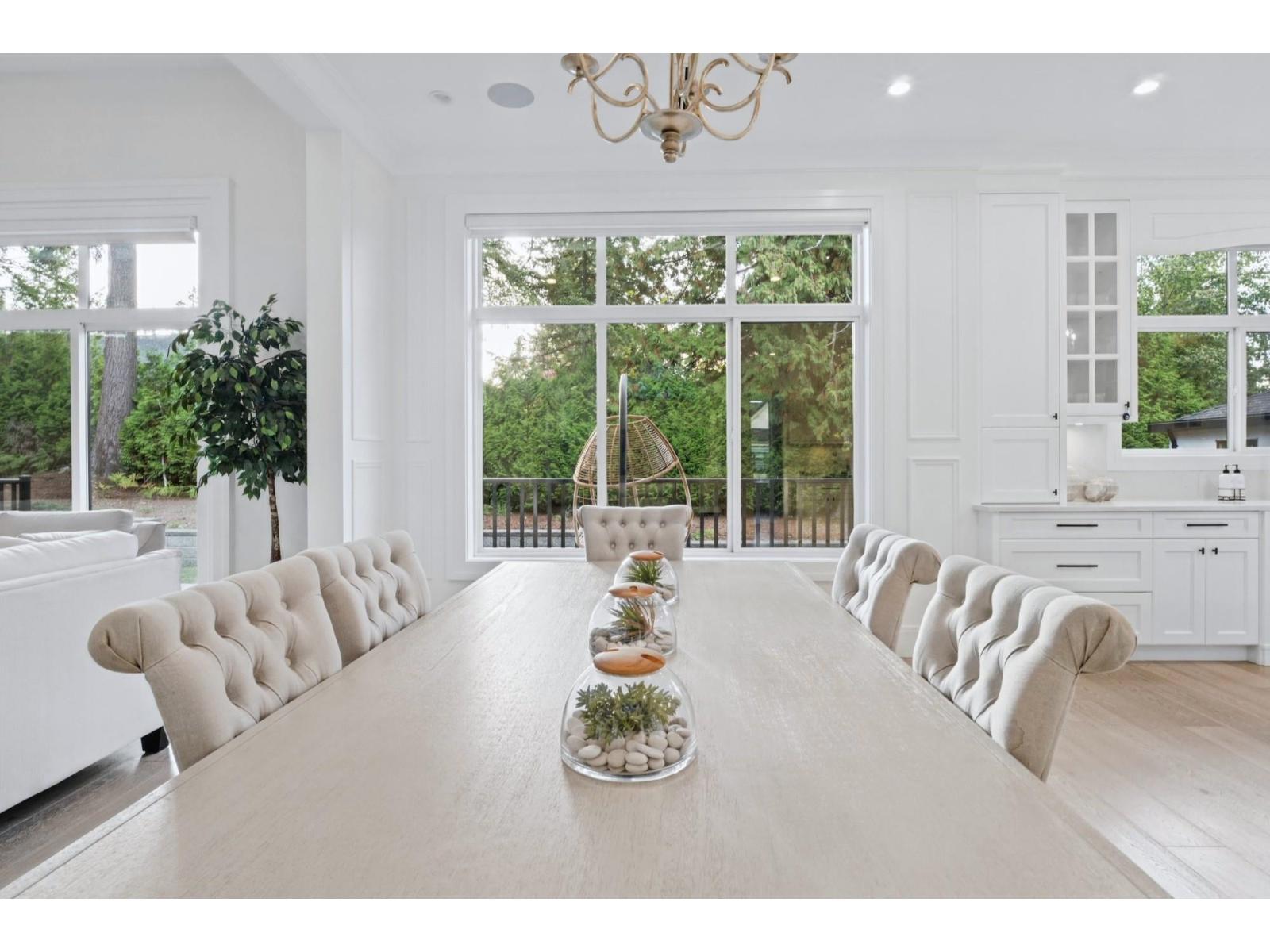 6135 152a Street Property Photo 15