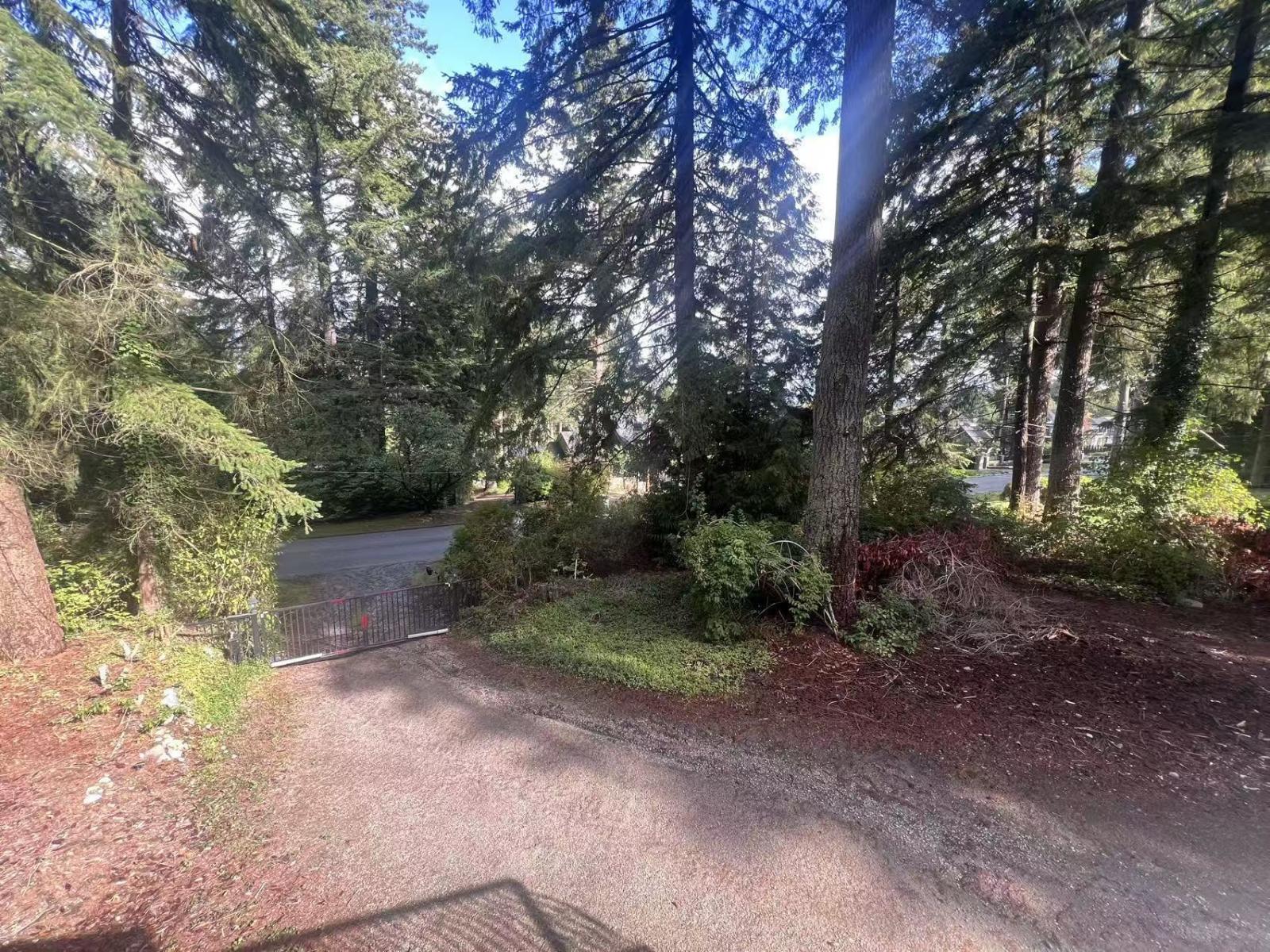 14340 28 Avenue Property Photo 8