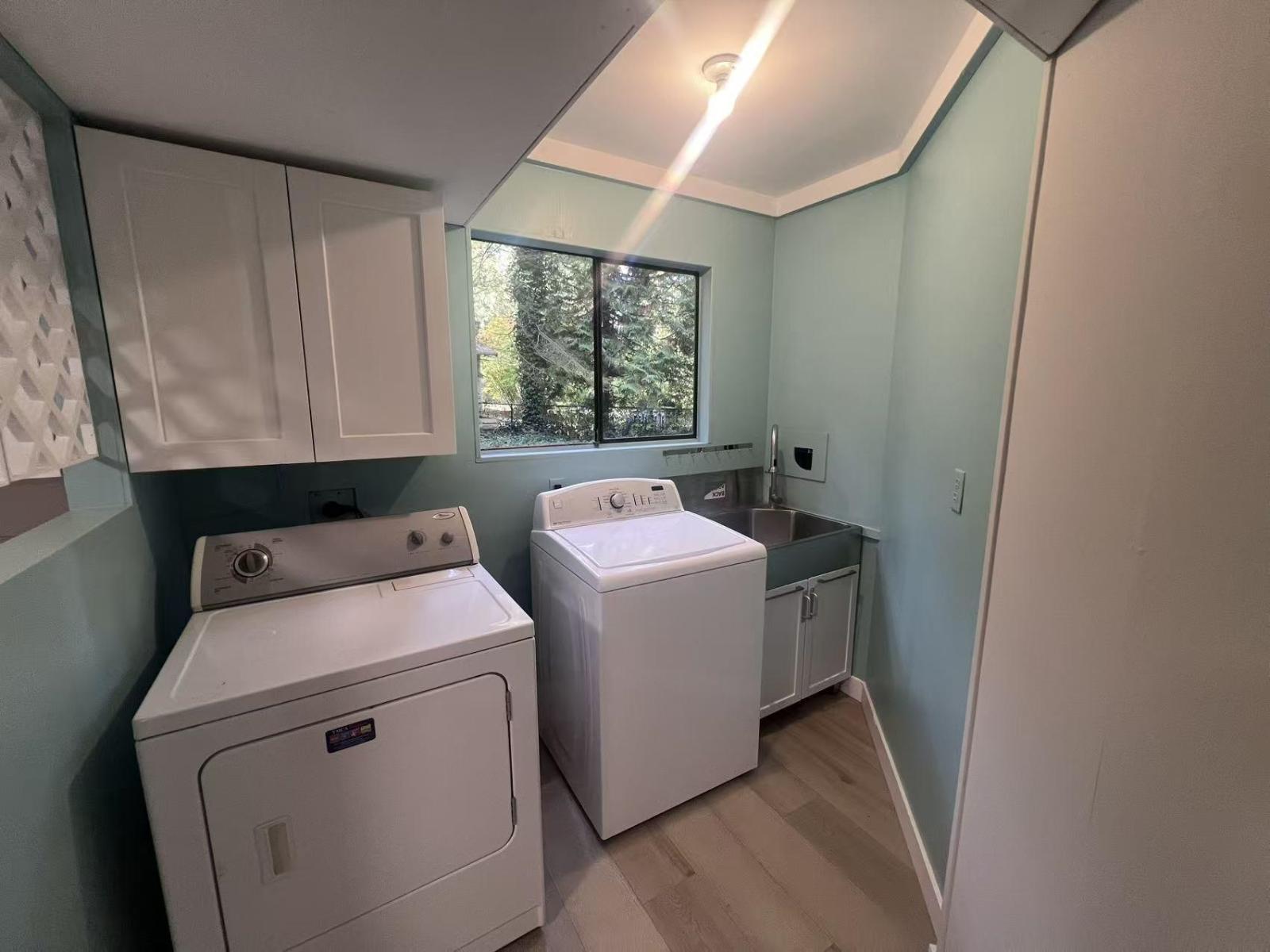 14340 28 Avenue Property Photo 36
