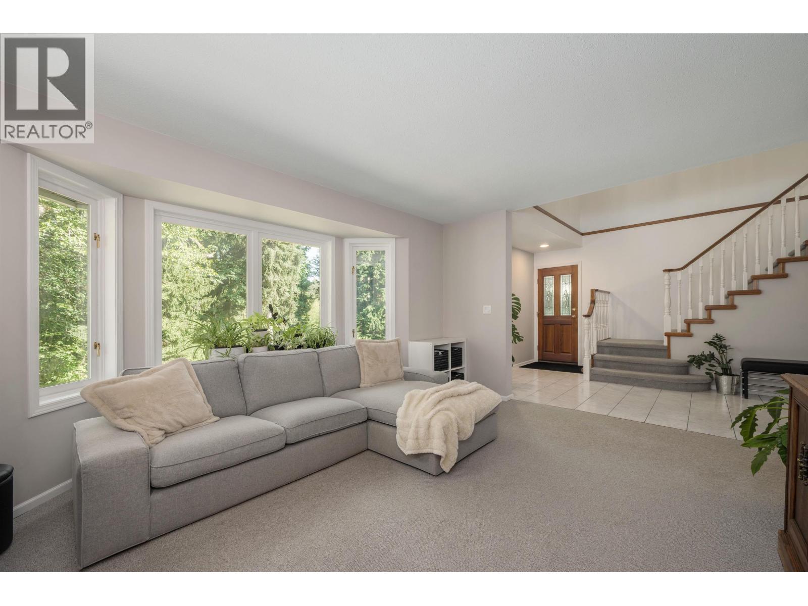 26070 116 Avenue Property Photo 9