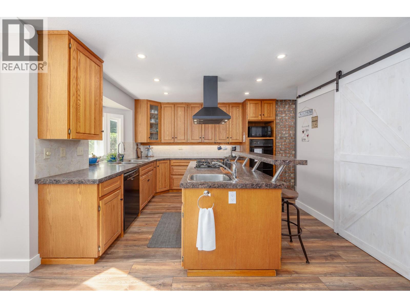 26070 116 Avenue Property Photo 24