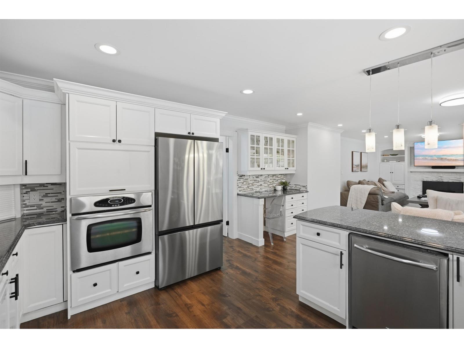 1834 Ocean Park Road Property Photo 11
