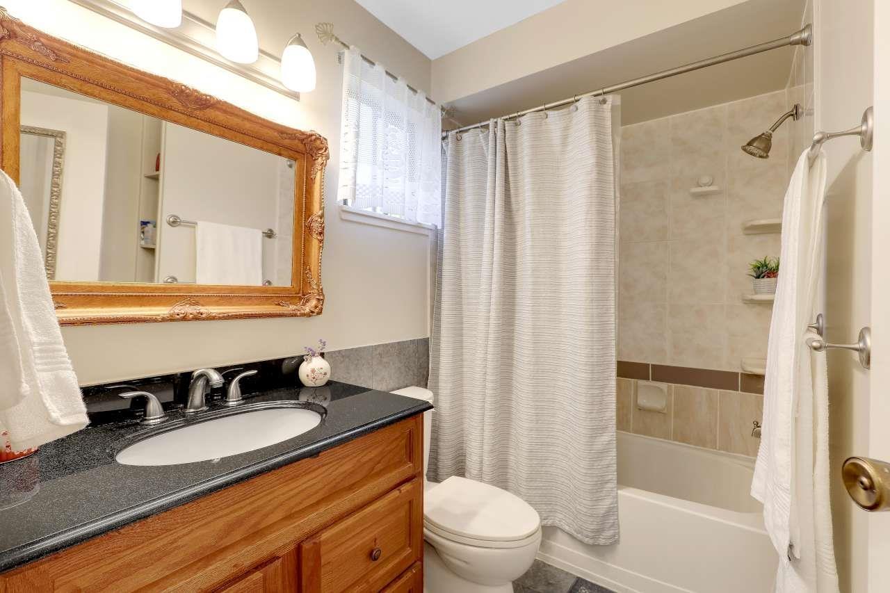 43 8555 King George Boulevard Property Photo 37
