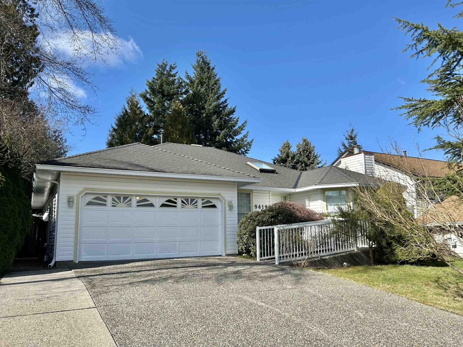 9419 159 Street Property Photo 1