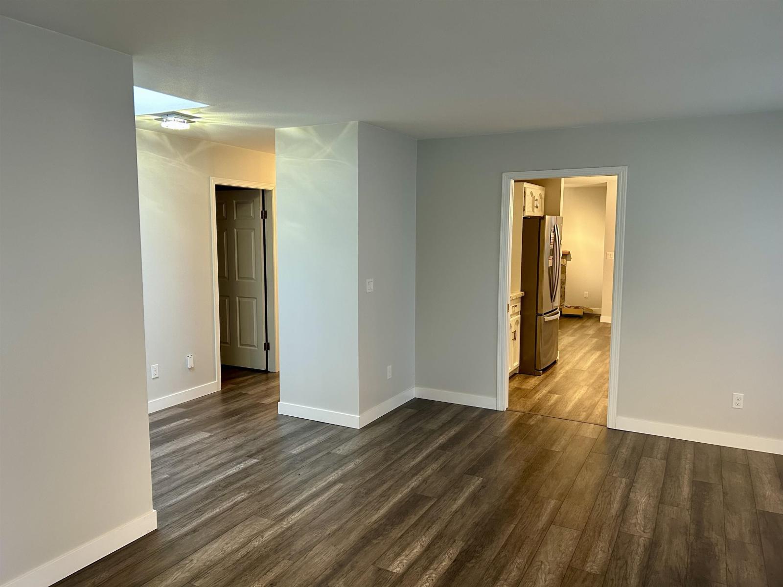 9419 159 Street Property Photo 3