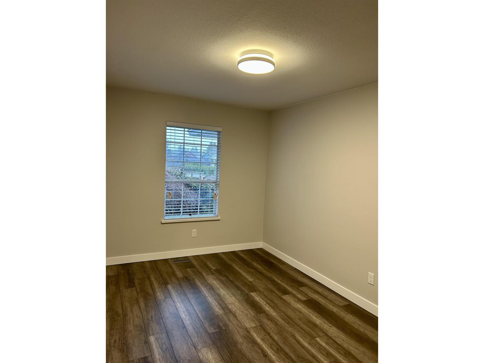 9419 159 Street Property Photo 12