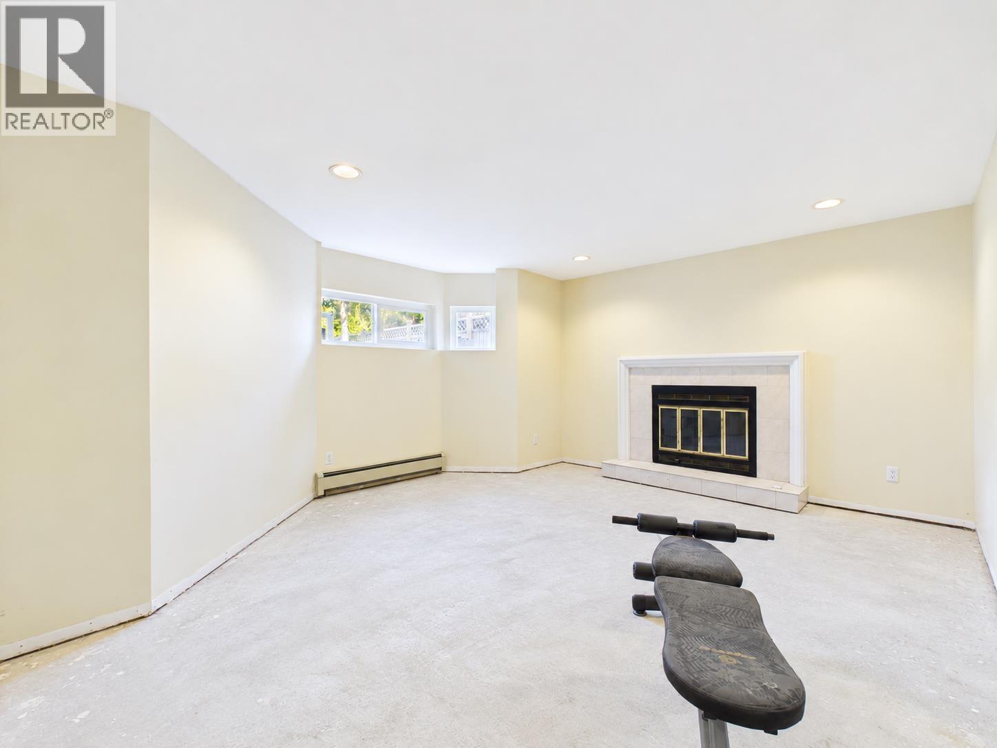 9025 Briar Road Property Photo 20