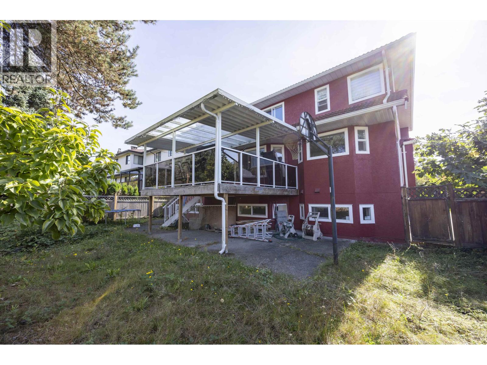 9025 Briar Road Property Photo 36