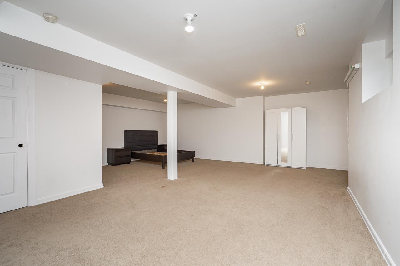26 14453 72 Avenue Property Photo 28