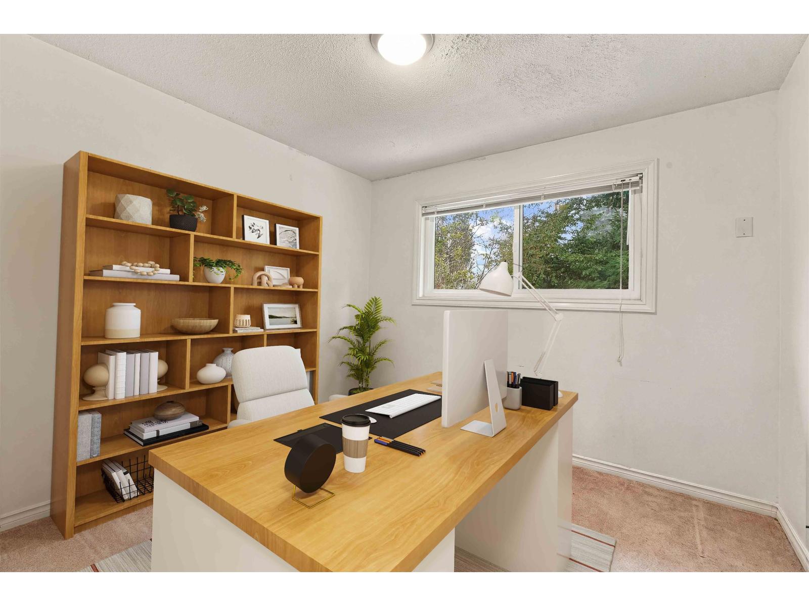 6671 Carncross Crescent Property Photo 14