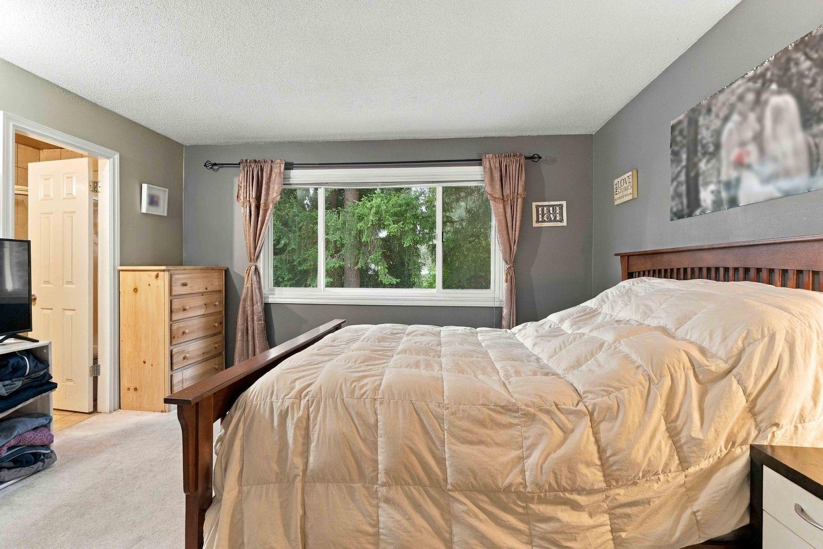 6671 Carncross Crescent Property Photo 18