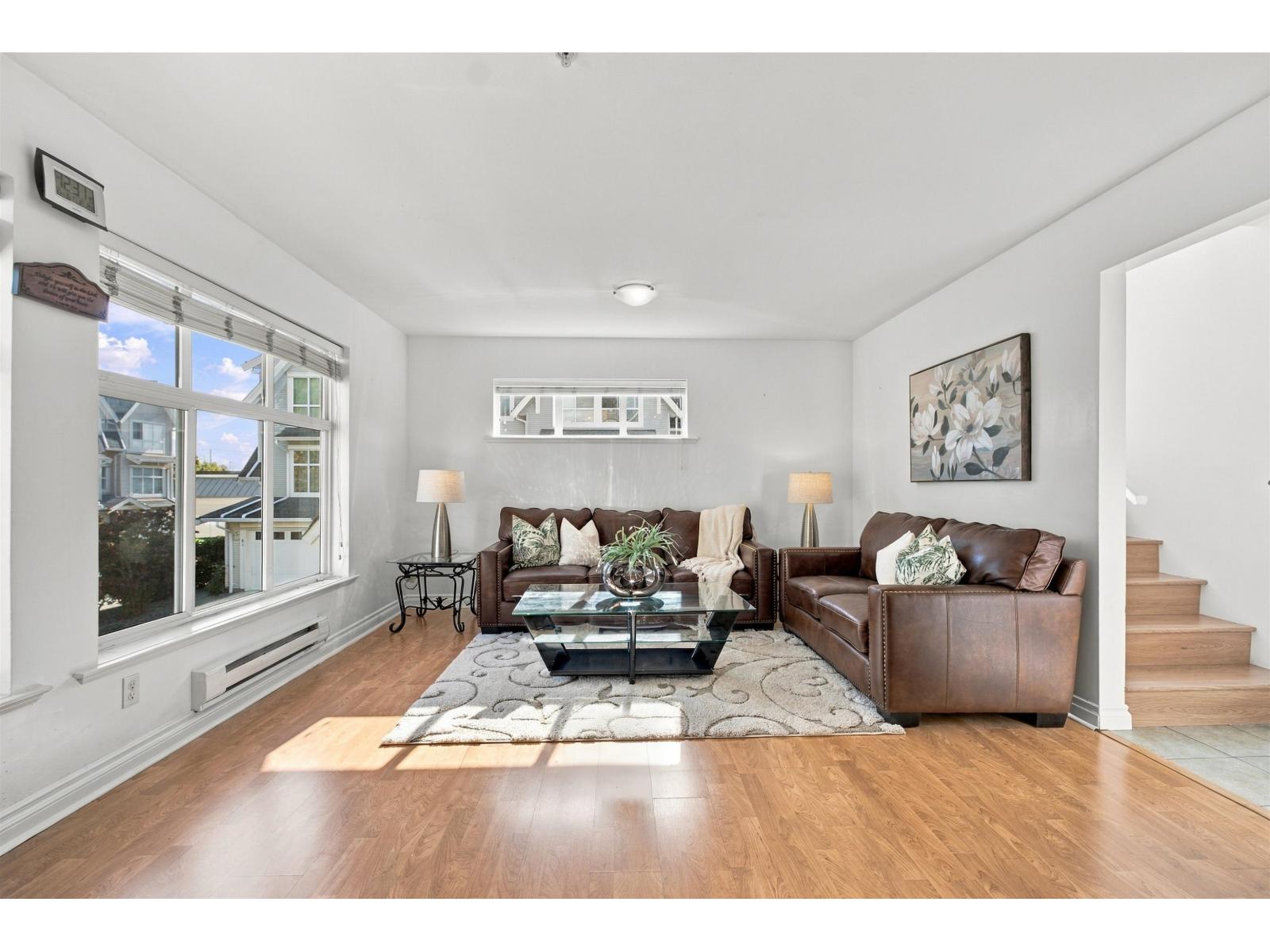 62 6450 199 Street Property Photo 2
