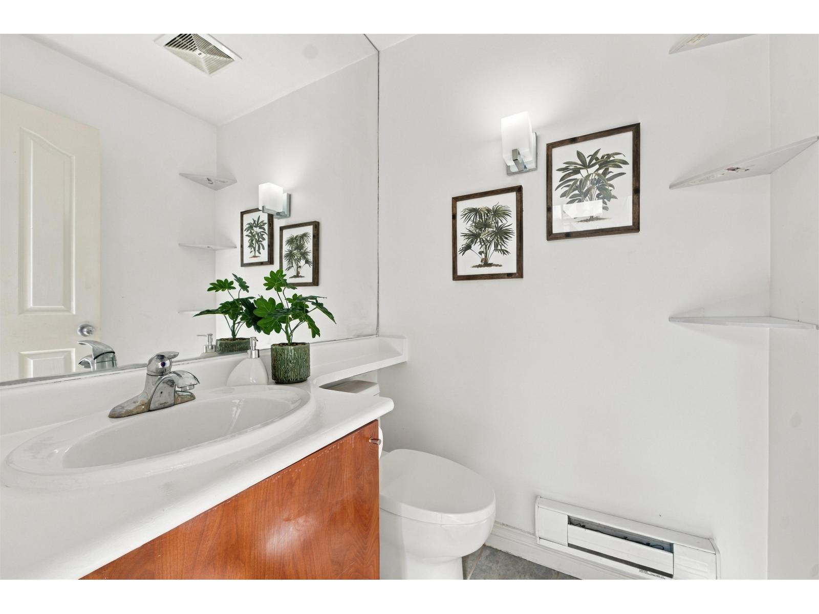 62 6450 199 Street Property Photo 11