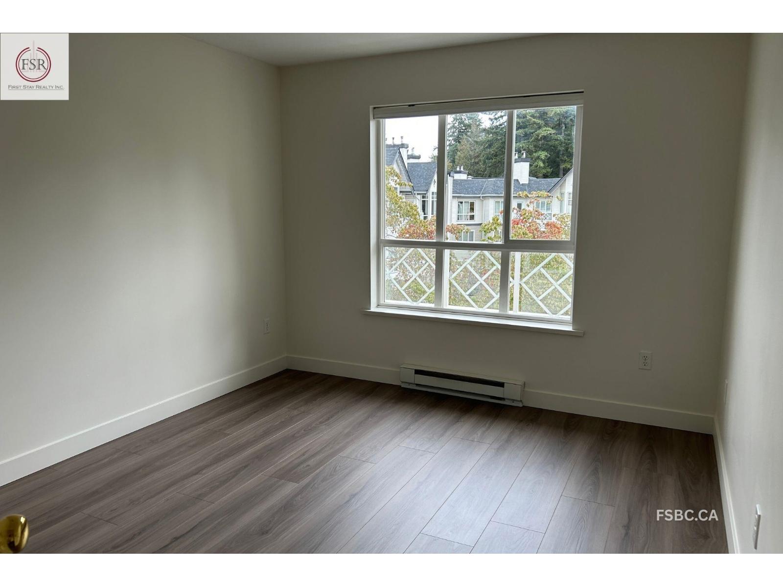 9979 140 St Property Photo 7