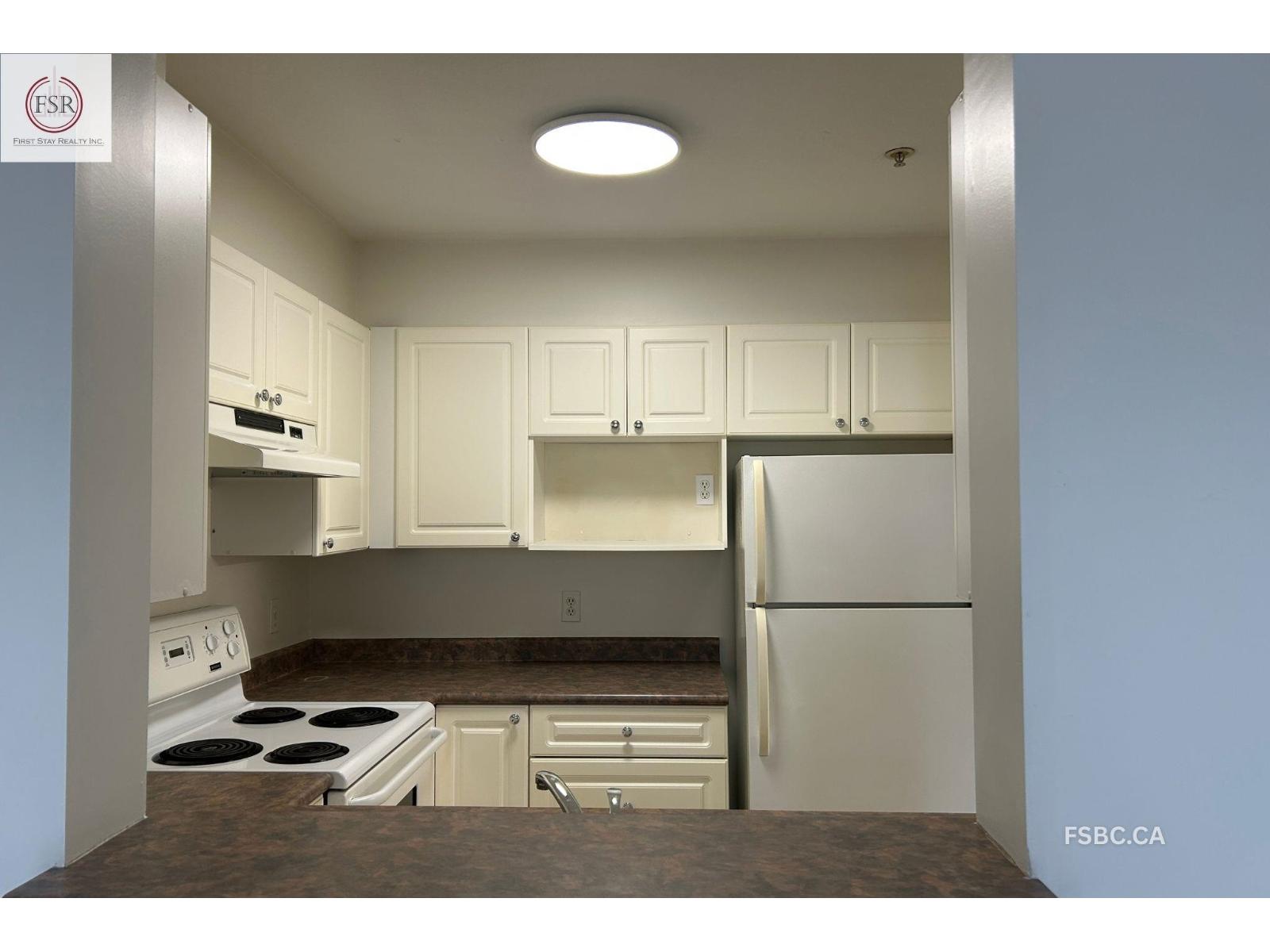 9979 140 St Property Photo 14