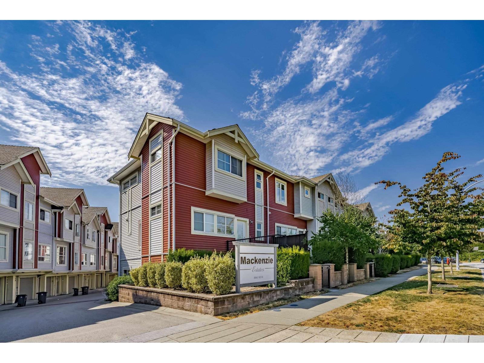 14 6945 185 Street Property Photo 2