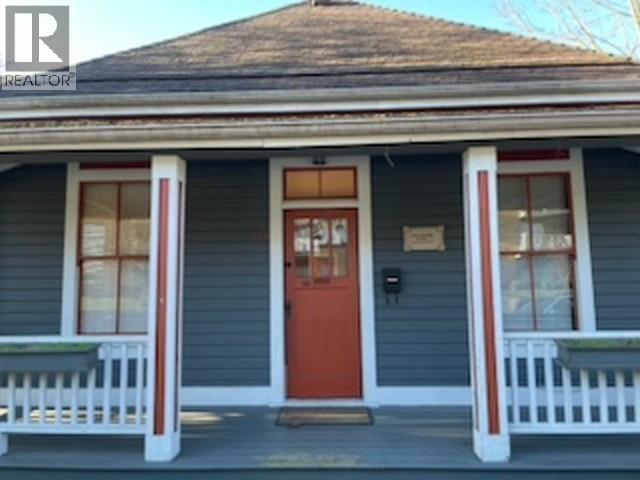 324 Tenth Street Property Photo 9