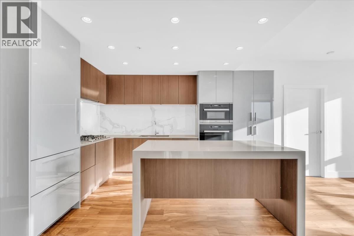 1904 1632 Lions Gate Lane Property Photo 10