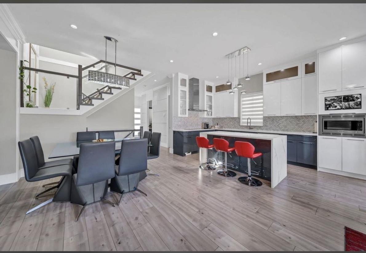14039 59a Avenue Property Photo 4