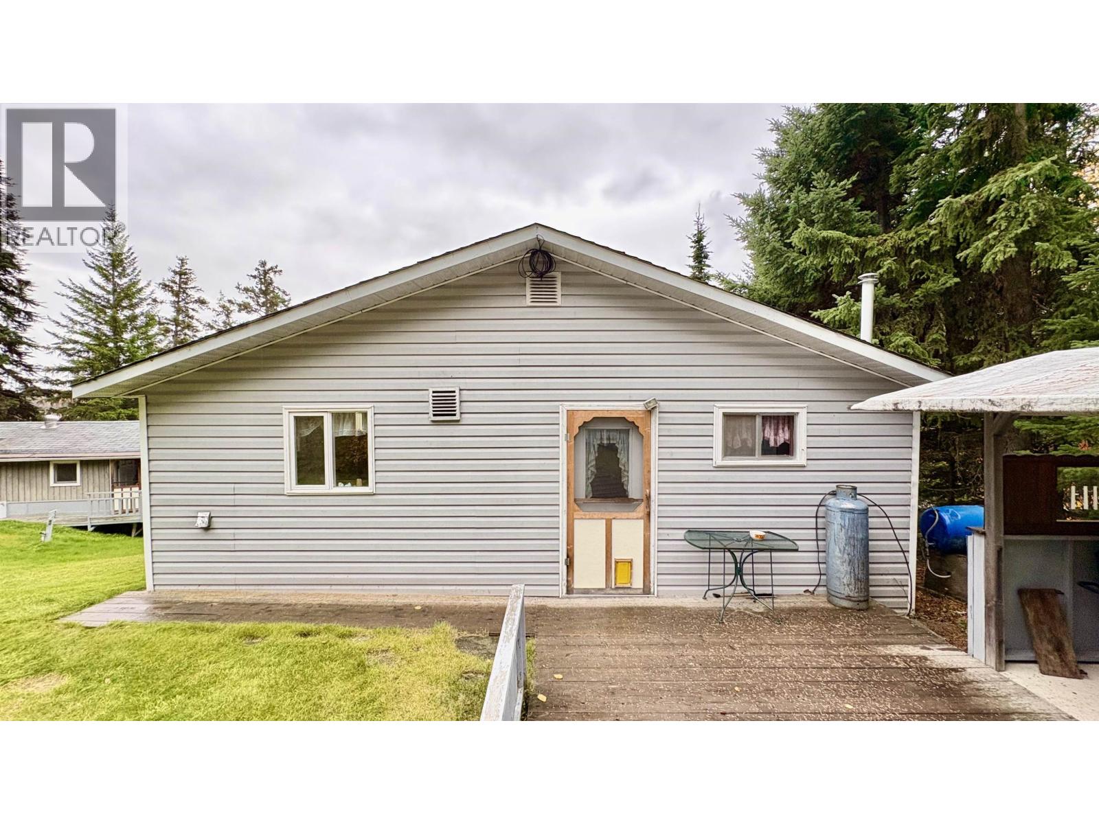 23205 Camp Road Property Photo 2