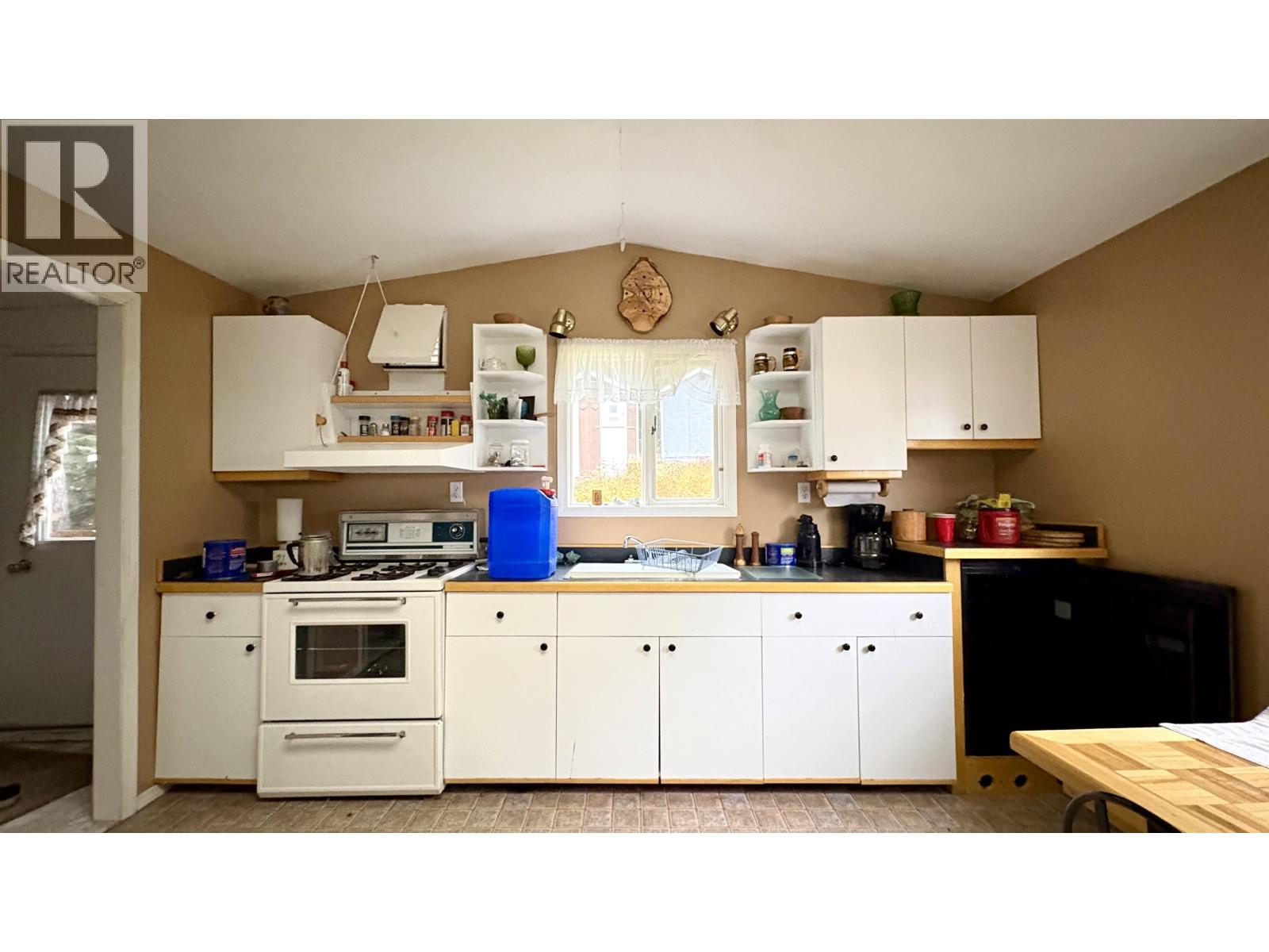 23205 Camp Road Property Photo 5