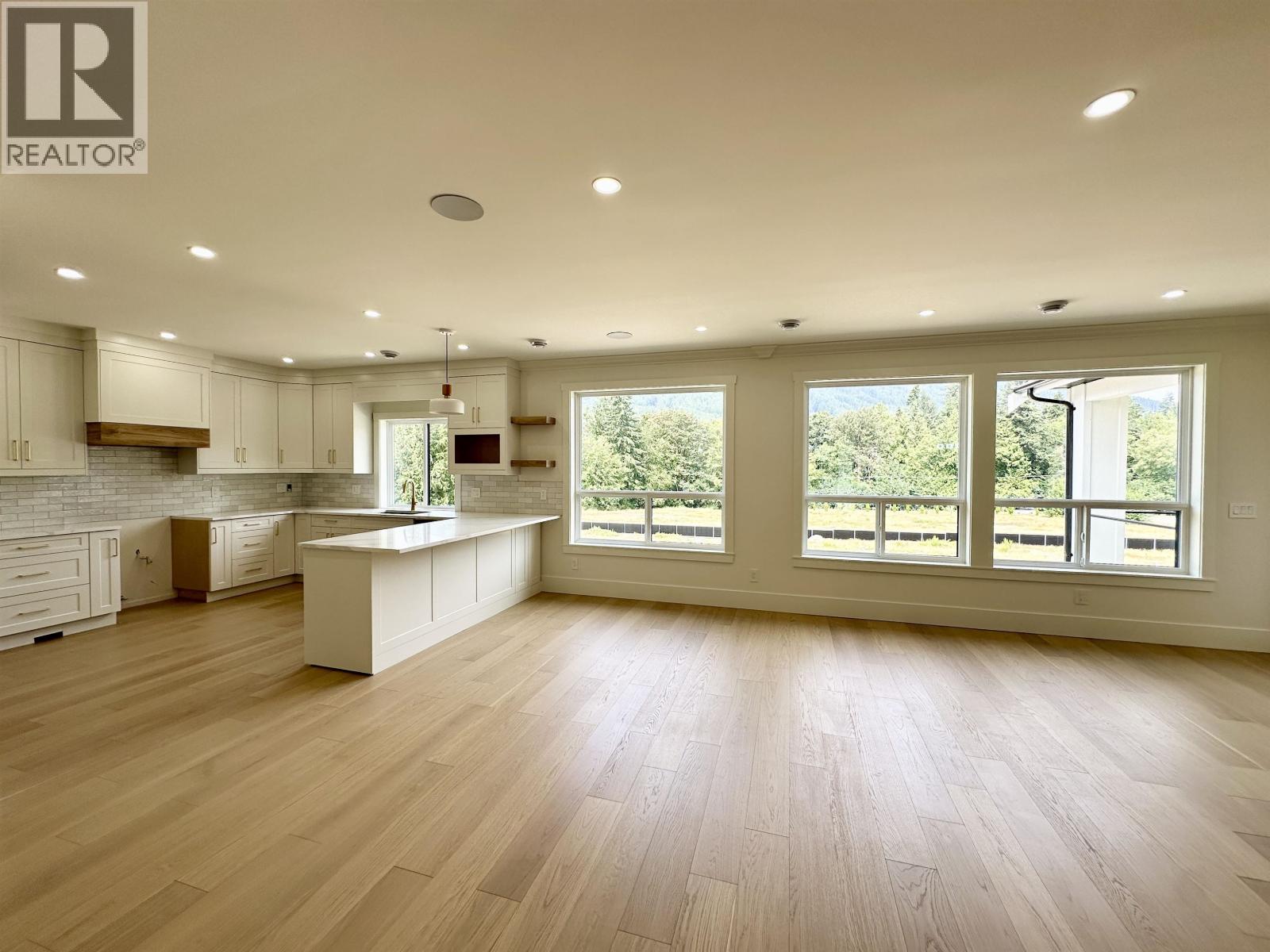 1203 Castle Road Property Photo 7