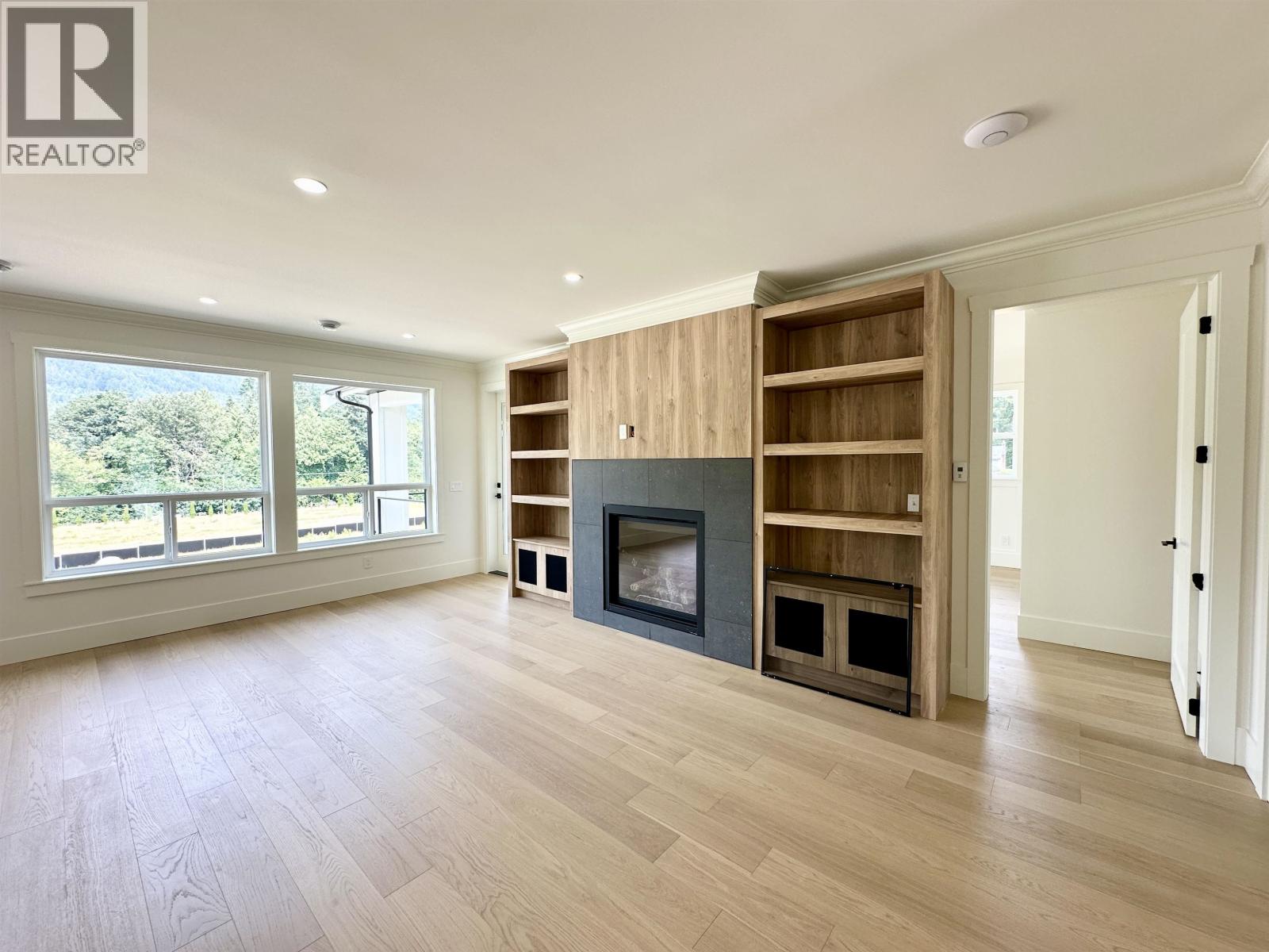 1203 Castle Road Property Photo 9