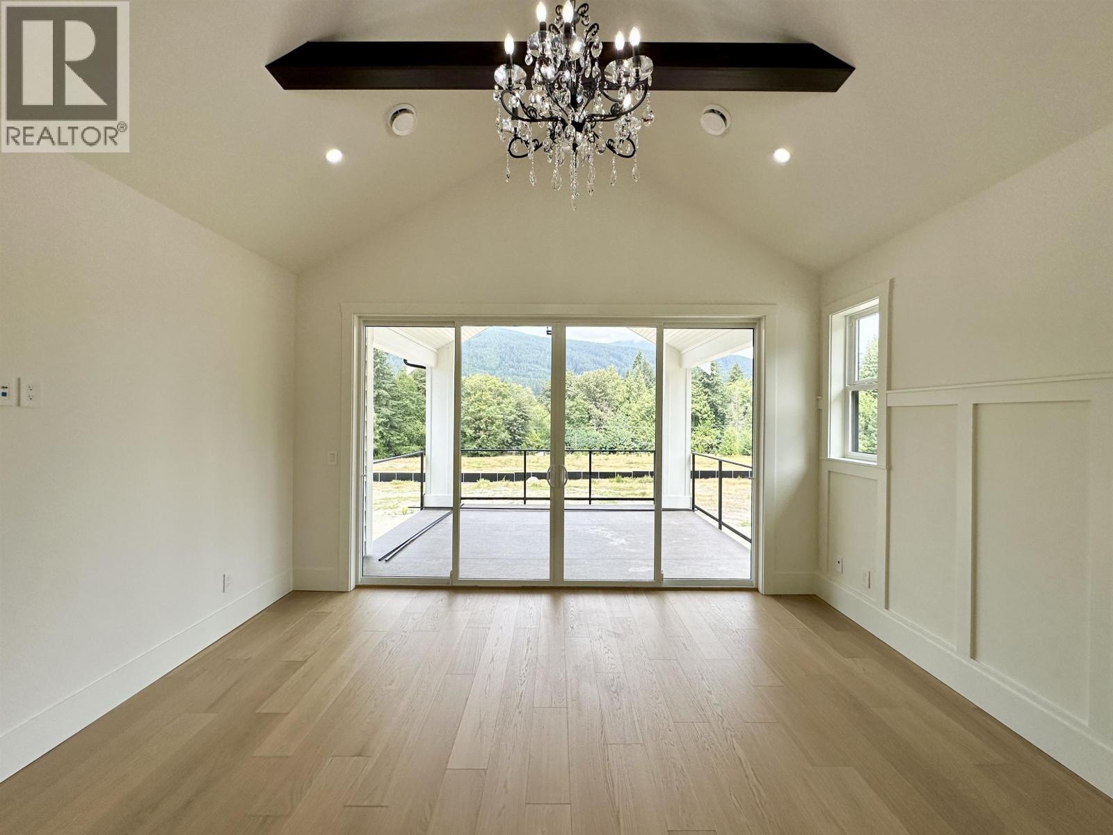 1203 Castle Road Property Photo 16