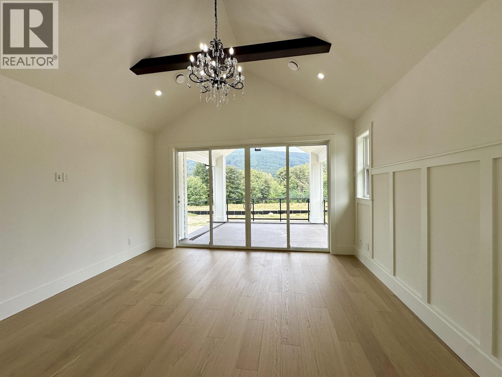 1203 Castle Road Property Photo 17