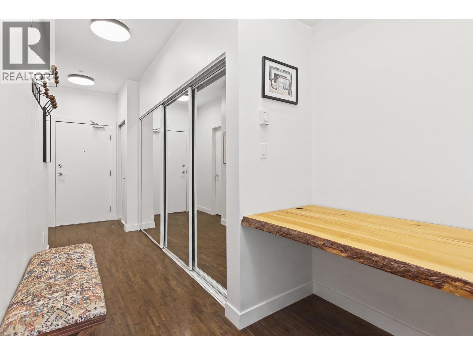 308 37841 Cleveland Avenue Property Photo 4