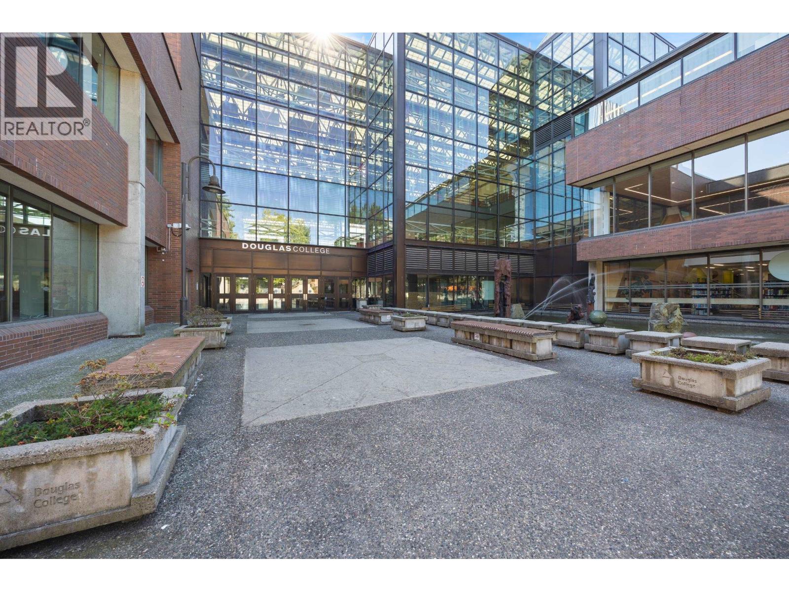 306 110 Seventh Street Property Photo 40