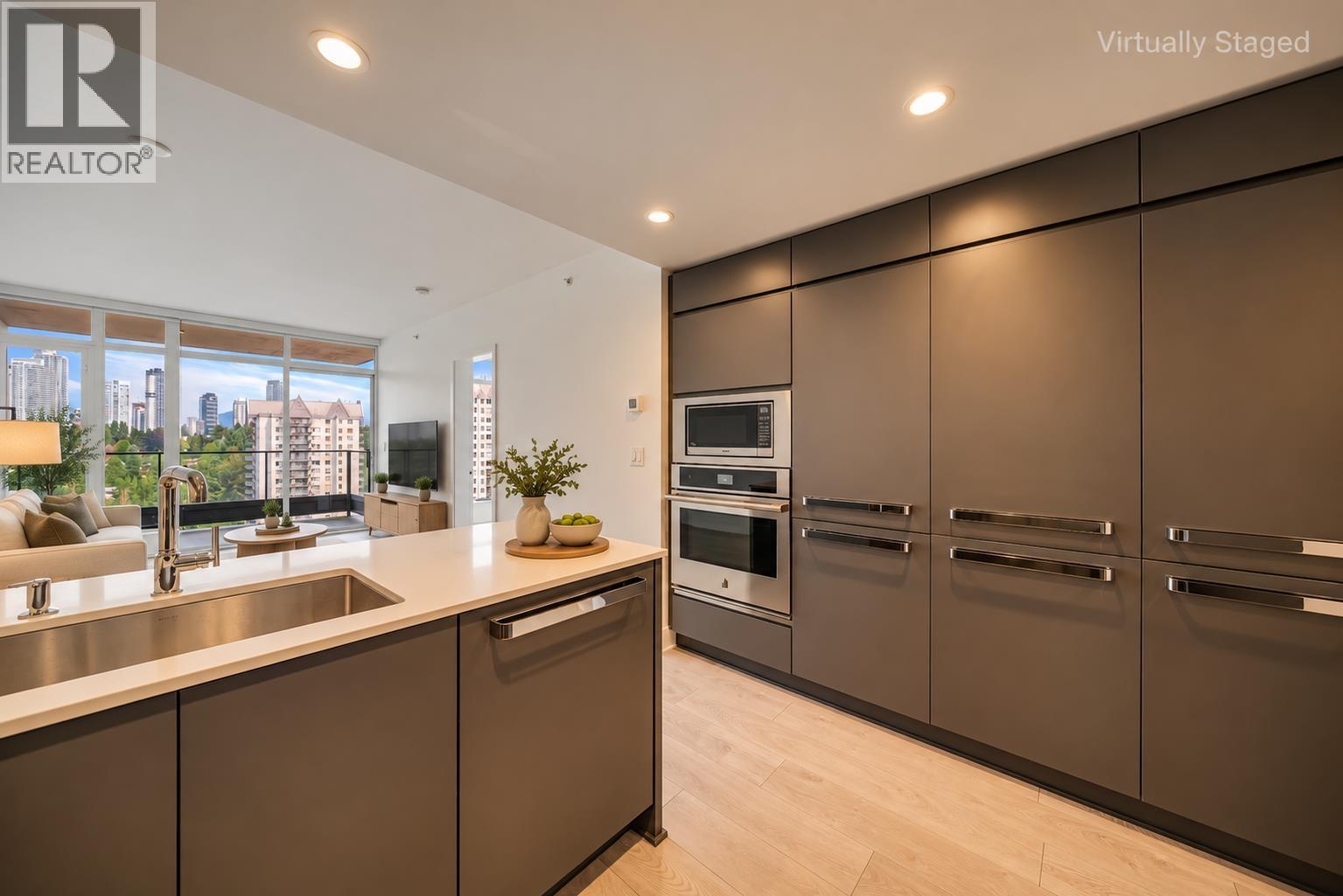 1801 450 Westview Street Property Photo 8