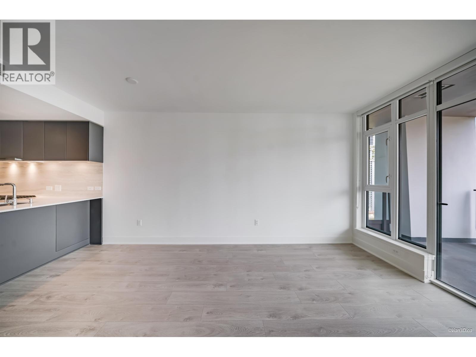 1801 450 Westview Street Property Photo 13