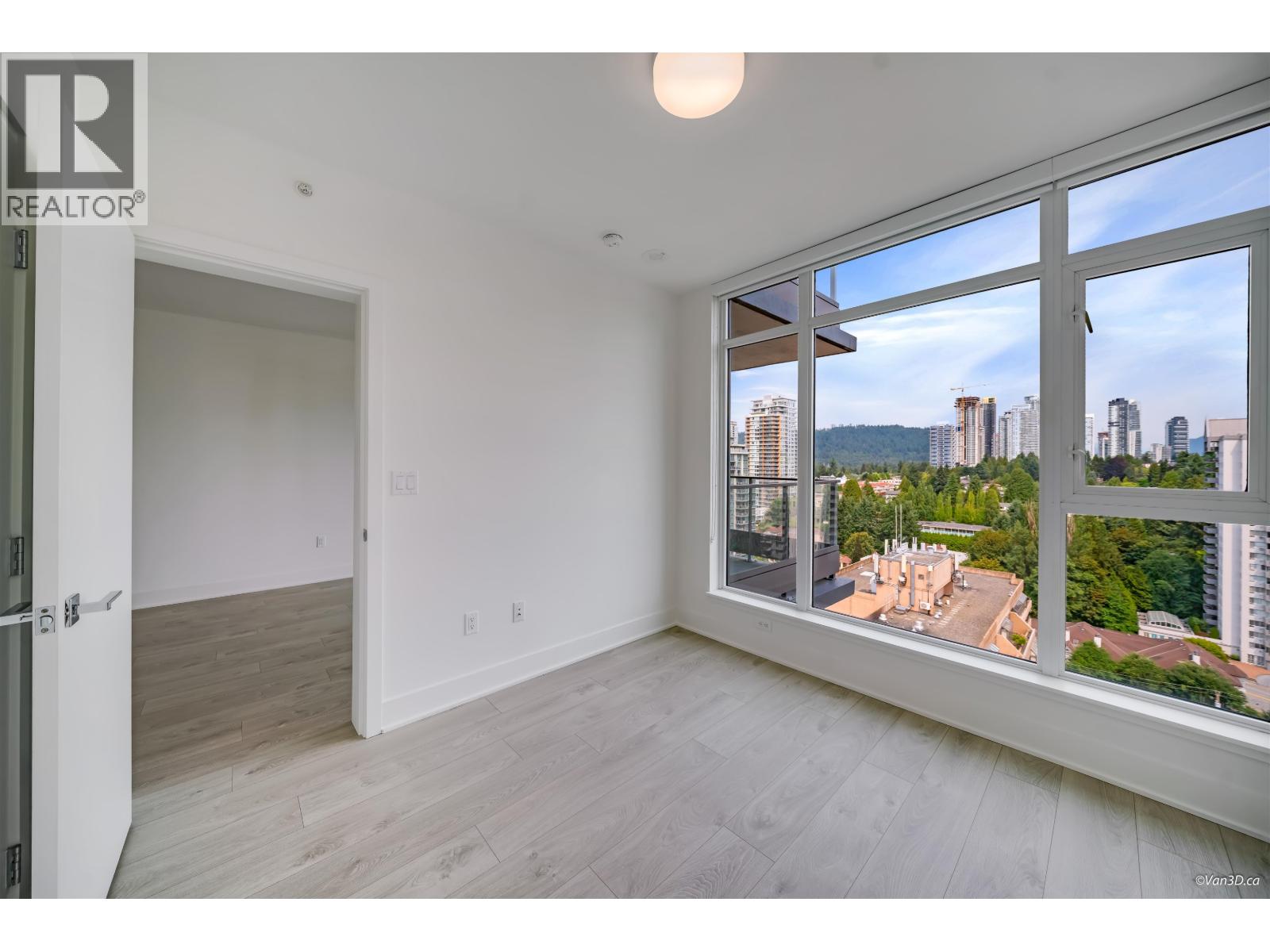 1801 450 Westview Street Property Photo 17